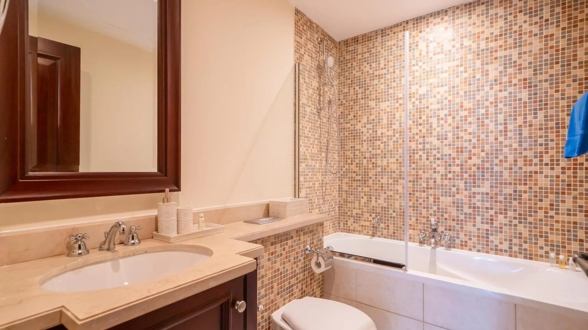 Newarabian Yasoon1 2Br Downtown Apartment Dubai 0*,  United Arab Emirates